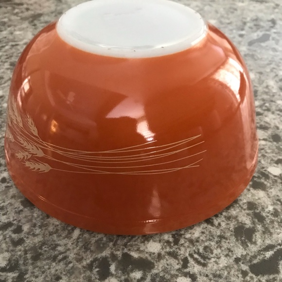 Pyrex bowl - Picture 7 of 9